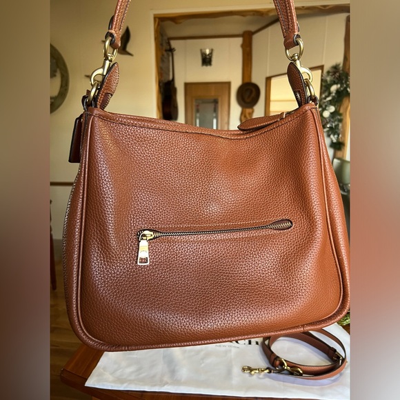 Coach Cary Shoulder Bag - Picture 6 of 17